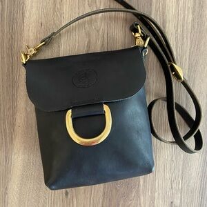 Gorgeous Bozeman Mont Black Buckle Bucket Crossbody Bag